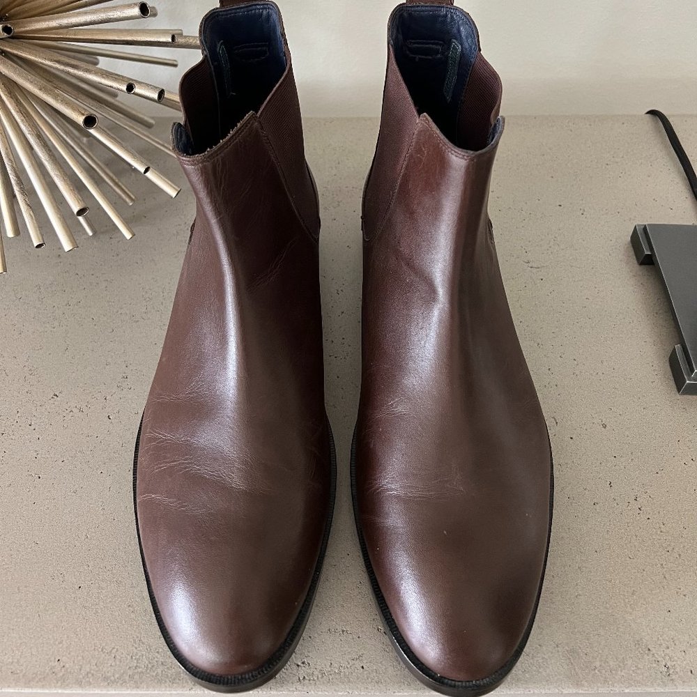 Cole Haan Men's Chelsea Boots — Brown Leather Pull-On Ankle Boot, 11.5 M